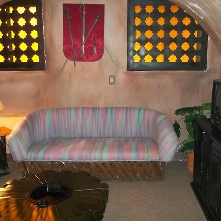 Hotel Royal Spa Zimapán Екстериор снимка