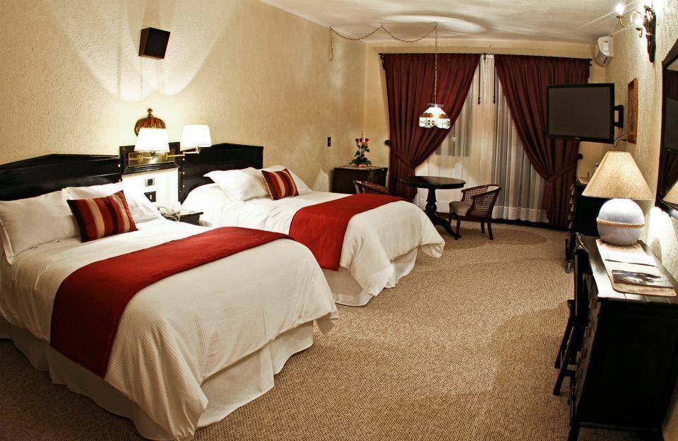 Hotel Royal Spa Zimapán Екстериор снимка