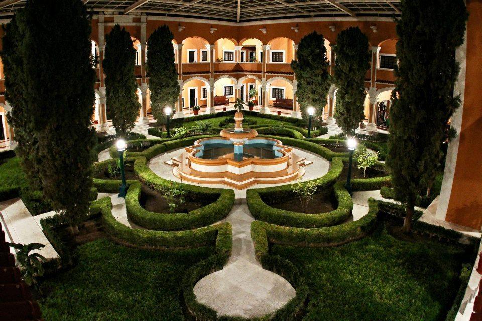 Hotel Royal Spa Zimapán Екстериор снимка