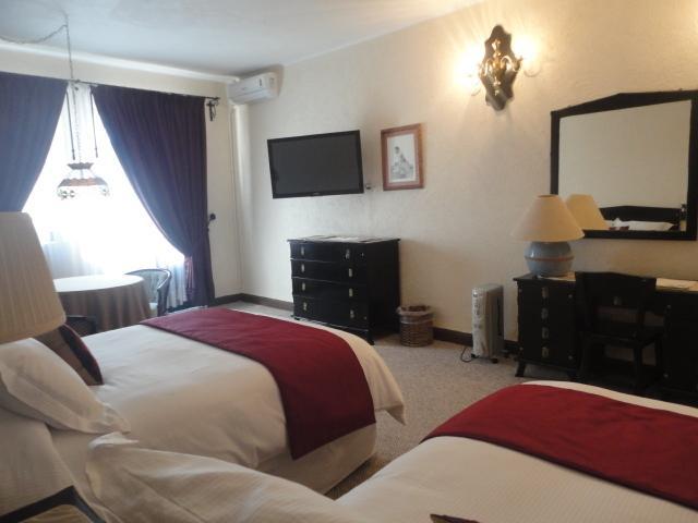 Hotel Royal Spa Zimapán Екстериор снимка